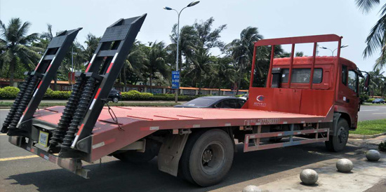 【國五】楚風(fēng)單橋挖機(jī)平板車 【國五】楚風(fēng)單橋挖機(jī)平板車