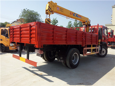 大運(yùn)長(zhǎng)興5噸隨車吊 大運(yùn)長(zhǎng)興5噸隨車吊