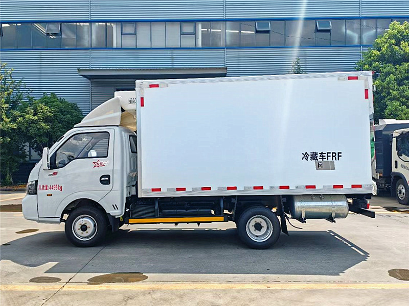 東風(fēng)途逸國六冷藏車