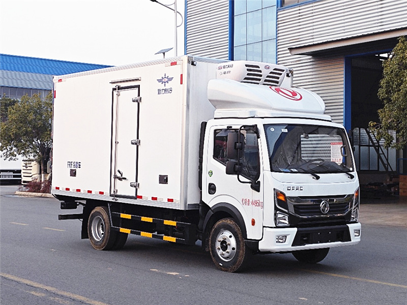 東風多利卡國六冷藏車