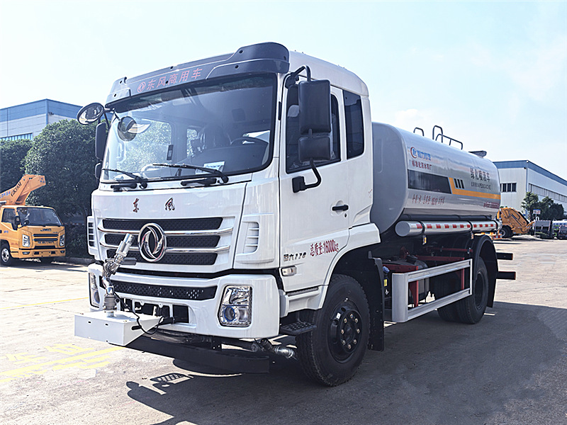 國六東風(fēng)商用12噸灑水車