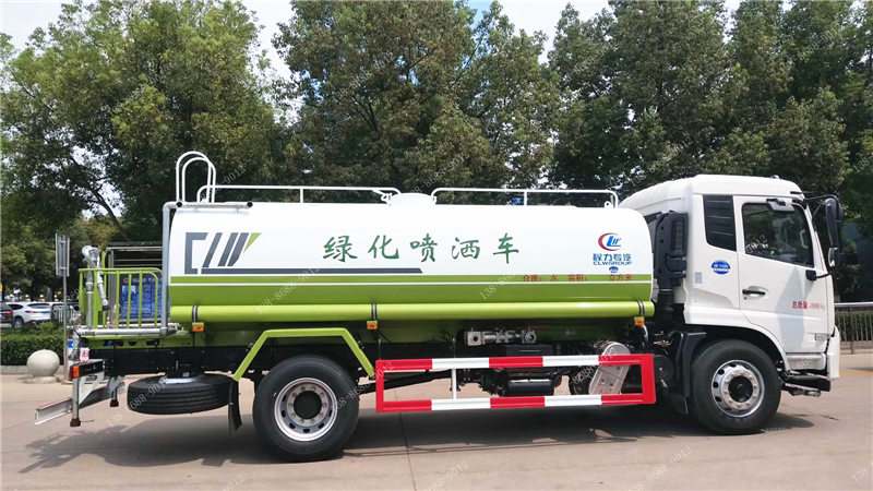 國(guó)六東風(fēng)天錦14噸灑水車