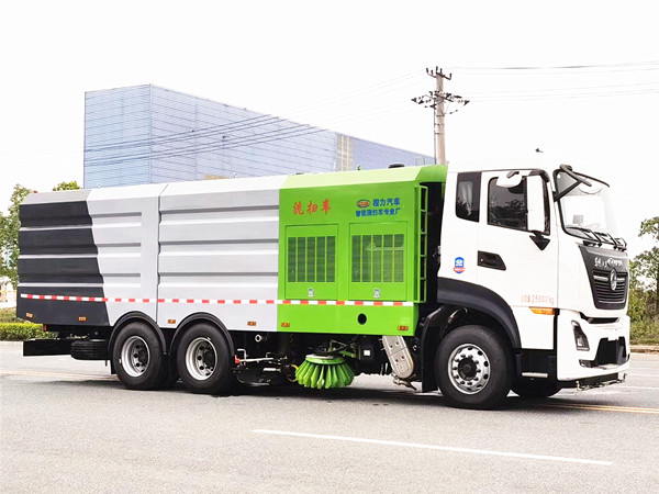 東風(fēng)天龍后雙橋洗掃車(chē)