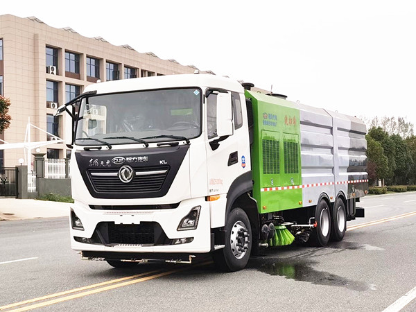 東風(fēng)天龍后雙橋洗掃車(chē)