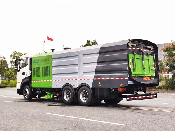 東風(fēng)天龍后雙橋洗掃車(chē)