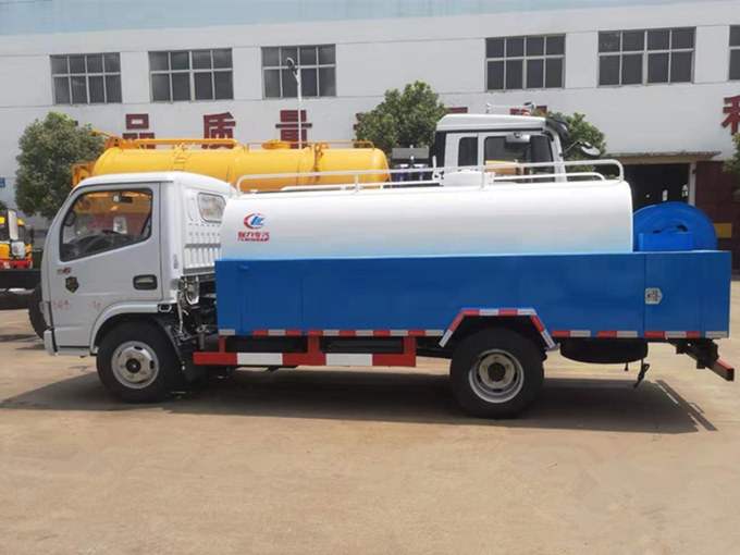 東風多利卡D6高壓清洗車