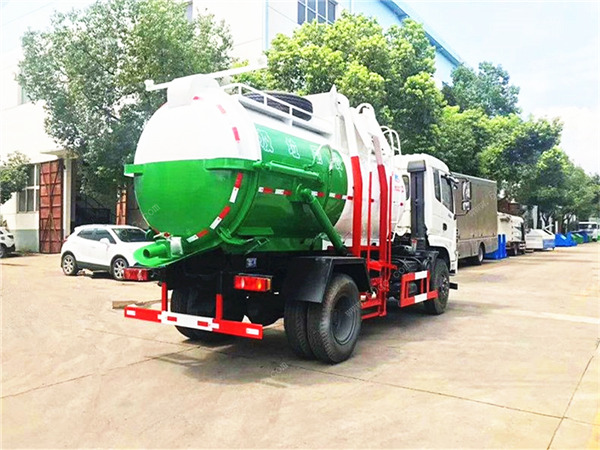 東風(fēng)華神10方餐廚垃圾車