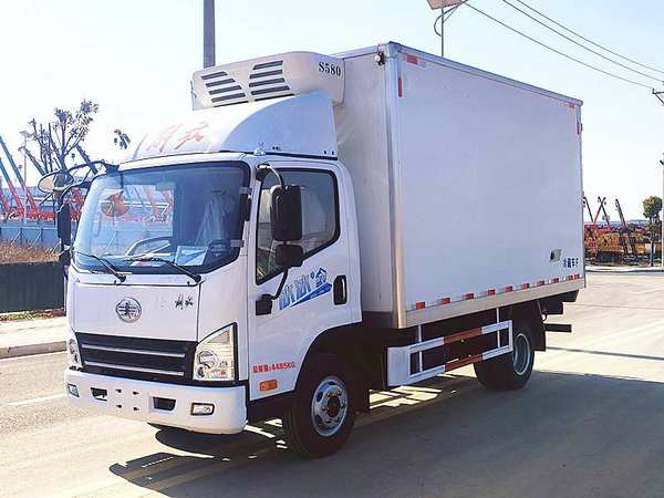 解放虎V冰冰冷藏車(chē)