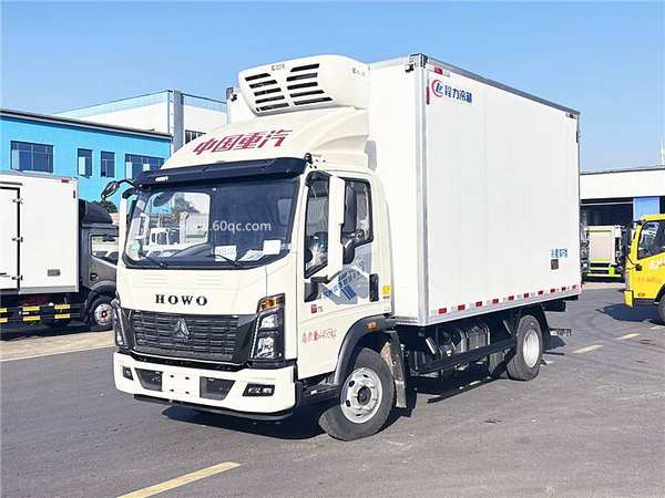重汽豪沃統(tǒng)帥寬體冷藏車(chē)