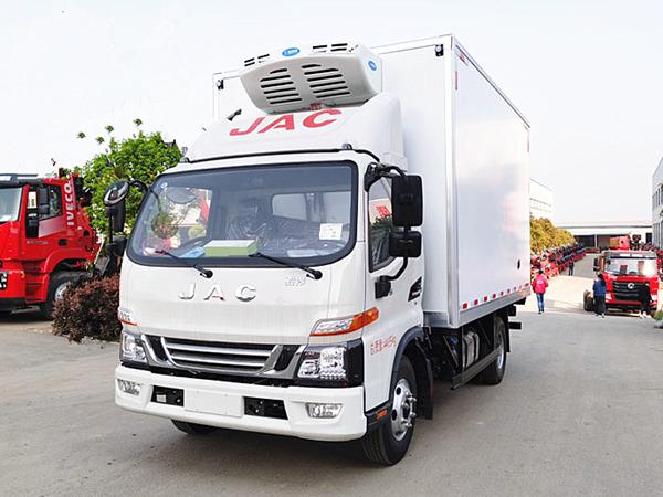 江淮駿鈴V5冠軍版冷藏車(chē)